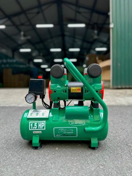 Máy Nén Khí Không Dầu 1.5HP Romano ROMA15-12 12L Lên Hơi Nhanh