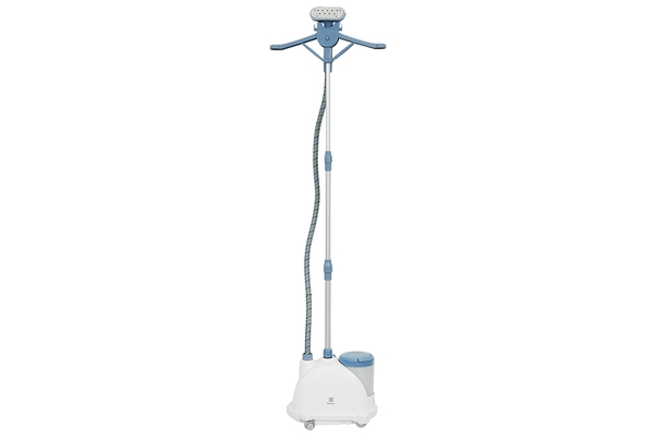 1-800k-ban-ui-hoi-nuoc-dung-electrolux-e5gs1-55db-1300w