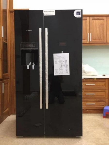 76,490k Tủ Lạnh Bosch Side By Side Inverter 639 Lít KAD92SB30 Serie 8