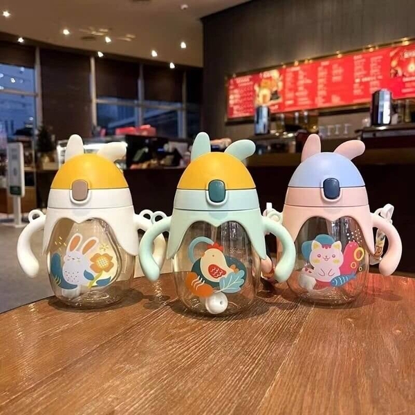 Bình tập uống nước 360 độ Pikachu - 1 khay Pororo