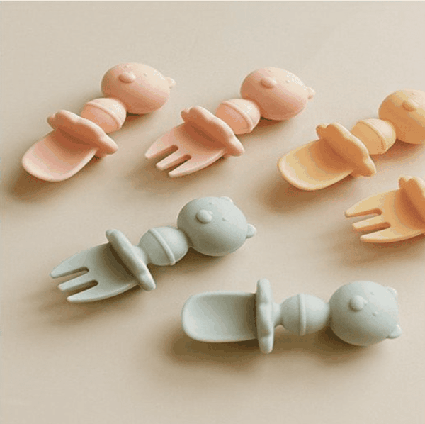 Bộ thìa dĩa silicon Baby & i Hàn Quốc 6M+