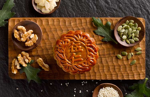 Hương Vị Truyền Thống Trong Nhân Bánh Trung Thu Cổ Truyền Việt Nam