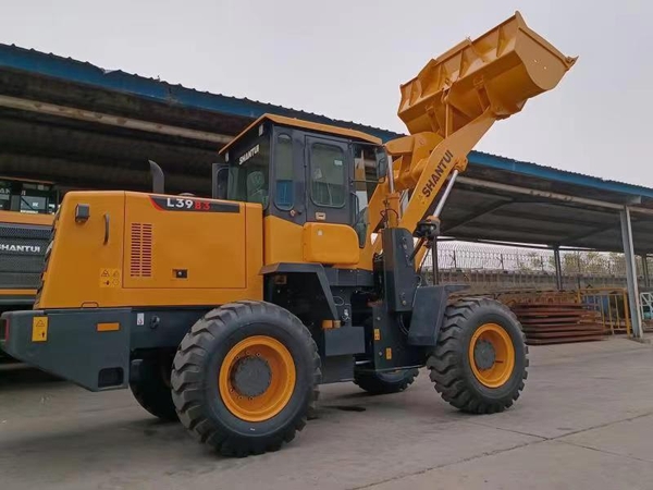 may-xuc-lat-shantui-gau-1-8m3-2-2m3