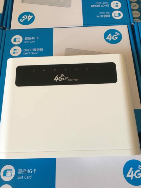 bo-phat-wifi-tu-sim-4g-zte-rs09-co-cong-lan-truy-cap-32-thiet-bi