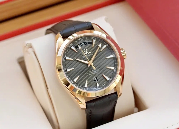 Omega Automatic  Seamaster Aqua Terra 231.53.42.22.06.001( 23153422206001 )