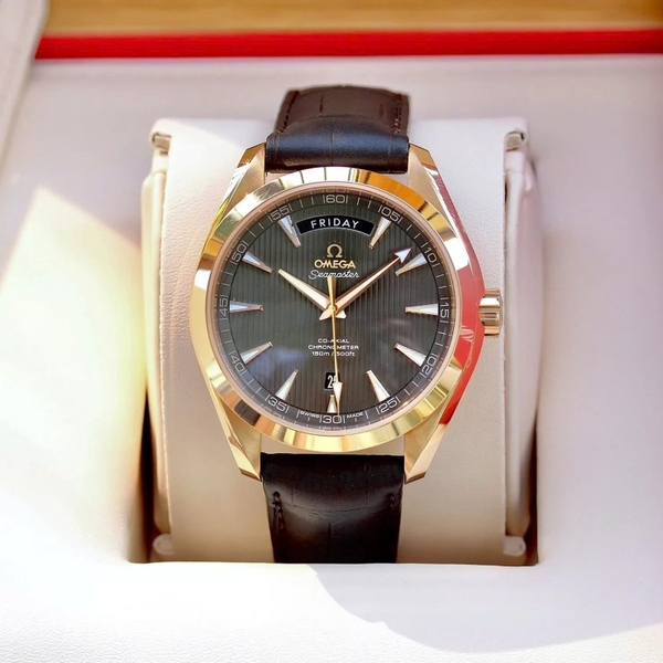 Omega Automatic  Seamaster Aqua Terra 231.53.42.22.06.001( 23153422206001 )