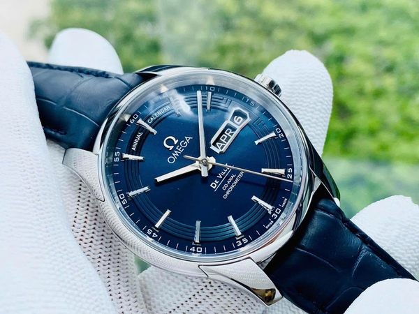 Omega Automatic DeVille Hour Vision Annual Calendar 431.33.41.22.03.001