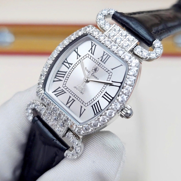  Royal Quartz 4670 Da Đen Mặt Trắng