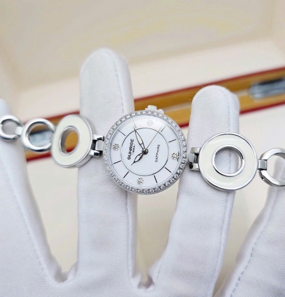 Sunrise Quartz 9011AA Dây Thép Trắng Mặt Trắng Sapphire