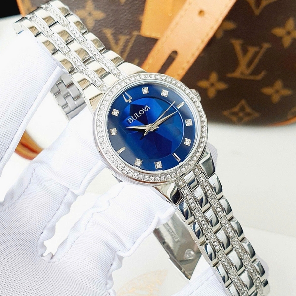 Bulova Quartz 96L276