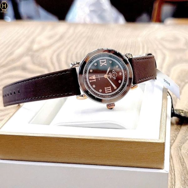 Đồng Hồ Nữ GV2 By Gevril Quartz Marsala Diamond 9855