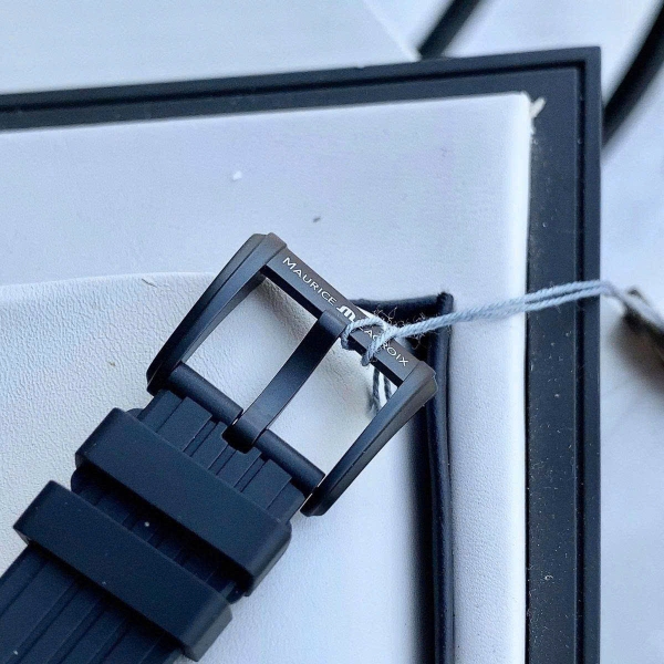 Maurice Lacroix Quartz Aikon AI1018-PVB01-333-1 ( AI1018PVB013331 )