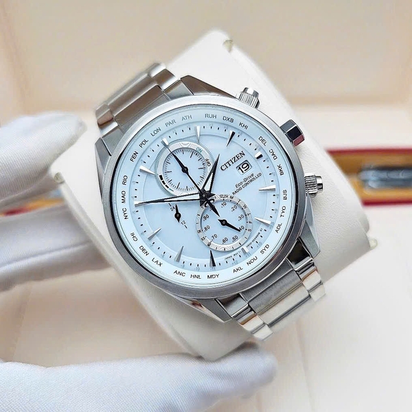  Citizen Quartz Eco-Drive Radio Controlled AT8260-85A 