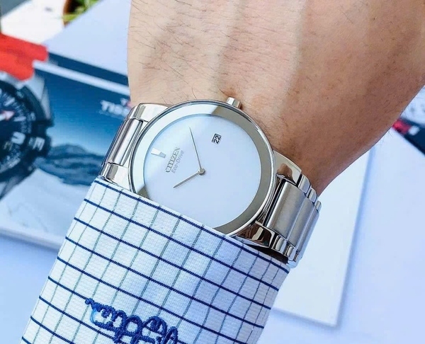 Citizen Quartz Eco-Drive AU1060-51A