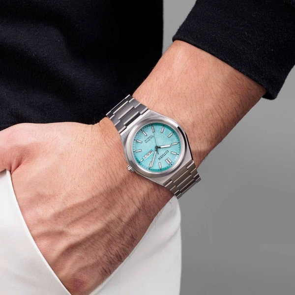 Citizen Quartz Eco-Drive Super Titanium AW0130-85M