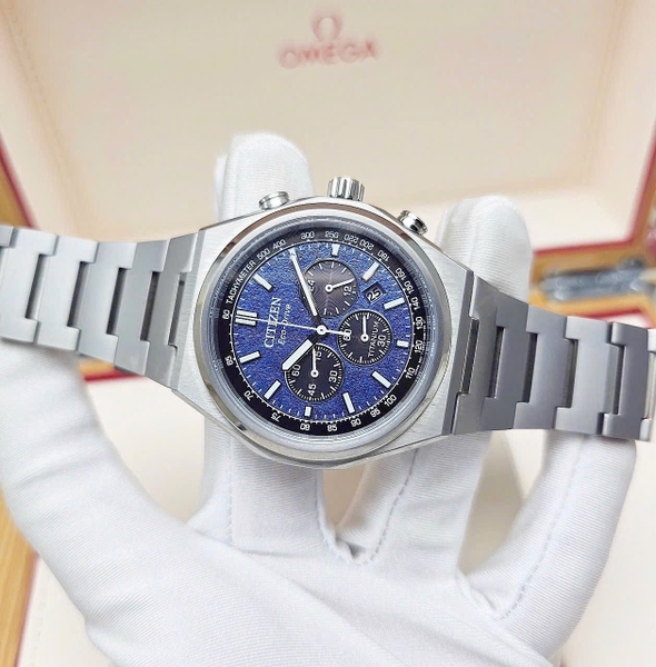 Citizen Quartz Eco-Drive Super Titanium Chronograph CA4610-85L