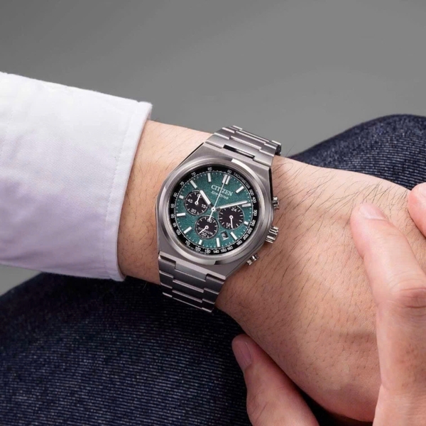 Citizen Quartz Eco-Drive Super Titanium Chronograph CA4610-85X