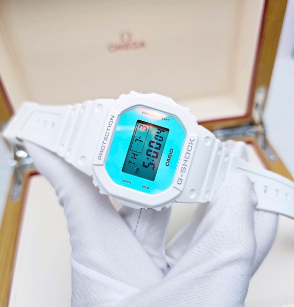 Casio Quartz Gshock DW-5600TL-7DR
