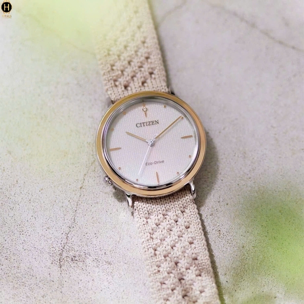 Citizen Quartz Eco-Drive L 10th Anniversary EM1006-40A