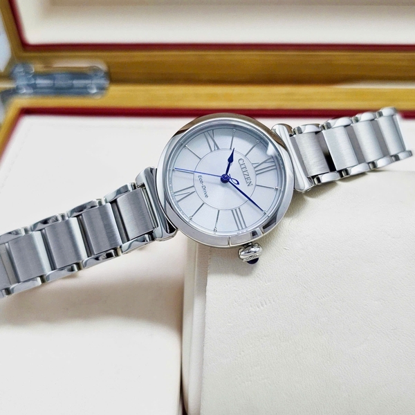 Citizen Quartz Eco-Drive L EM1070-83A