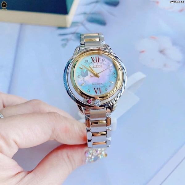 Đồng Hồ Nữ Citizen Quartz Eco-drive Disney Snow White Diamond EW5564-54D