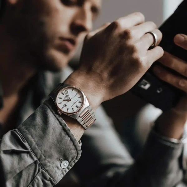 Frederique Constant Automatic Highlife FC-303V4NH2B