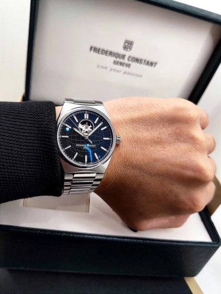 Frederique Constant Automatic Highlife Heart Beat FC-310B4NH6B