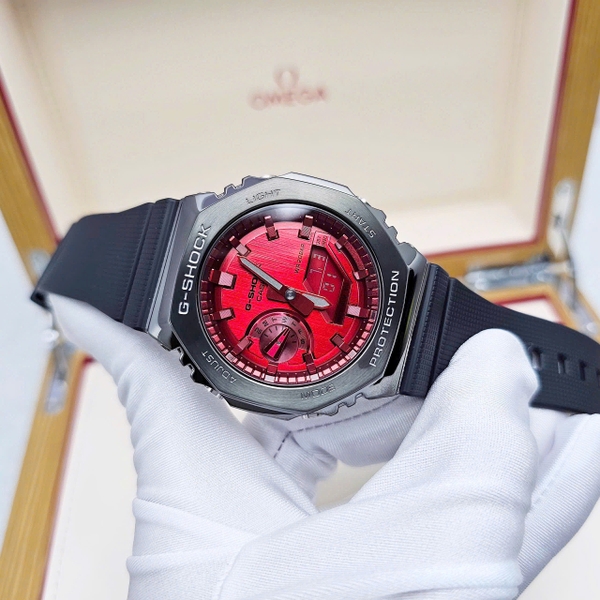 Casio Quartz Gshock GM-2100B-4ADR
