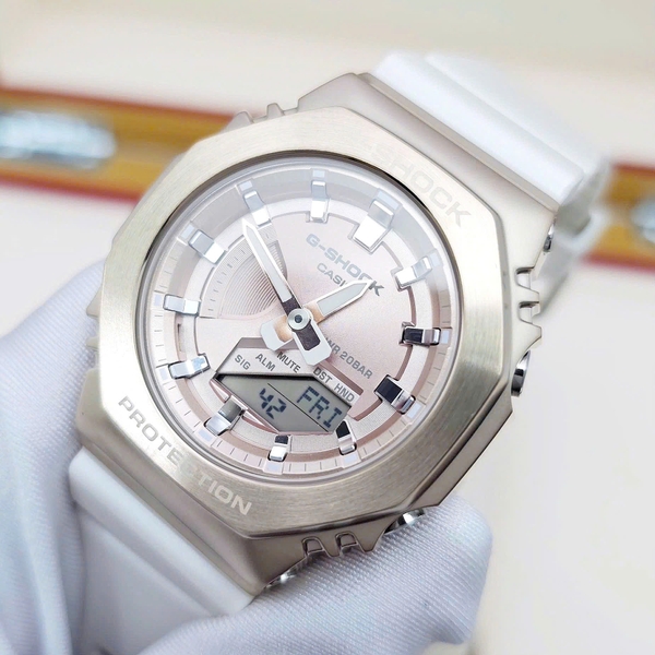 Casio Quartz Gshock GM-S2100CW-7ADR