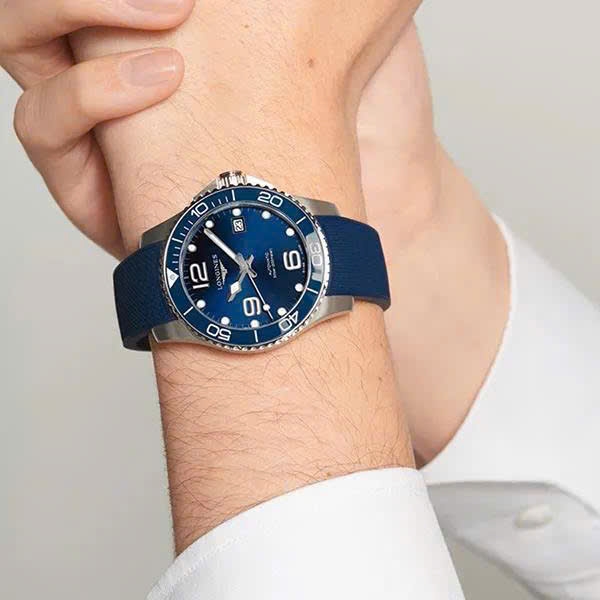 Longines Automatic HydroConquest L3.780.4.96.9 ( L37804969 )