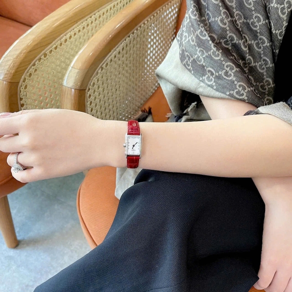 Longines Quartz DolceVita L5.258.4.87.5