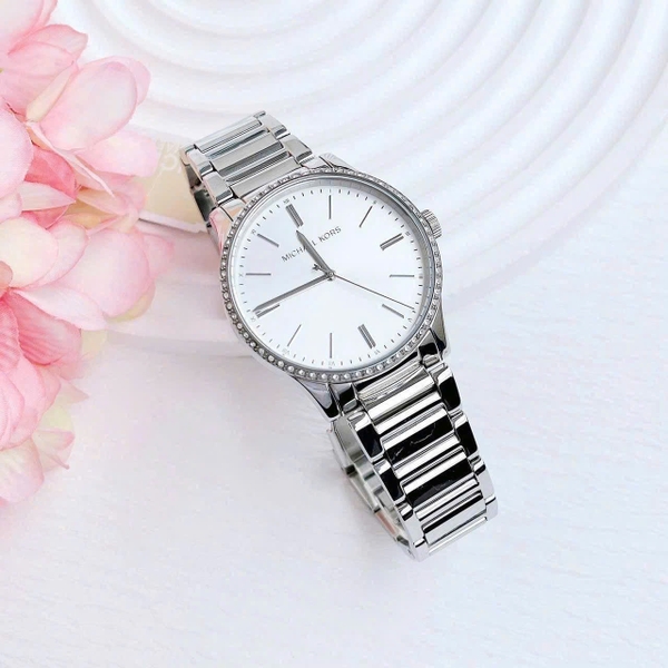 Michael Kors Quartz Bailey Silver Dial Crystal MK3807