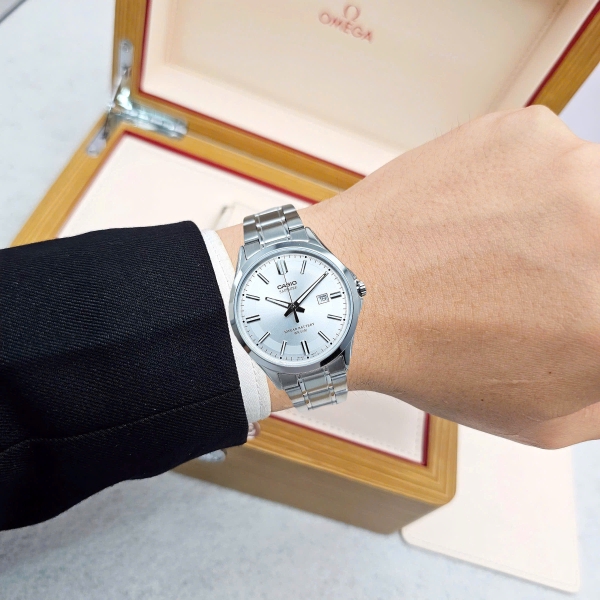  Casio Quartz MTS-100D-7AVDF