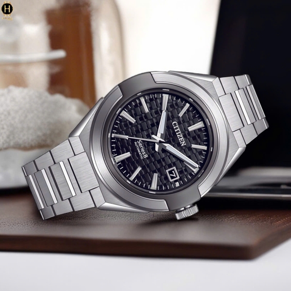 Citizen Automatic Series 8 Black NA1036-56E