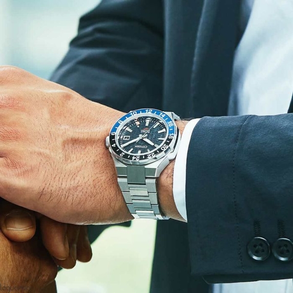 Nam Citizen Automatic Series 8 880 GMT NB6031-56E
