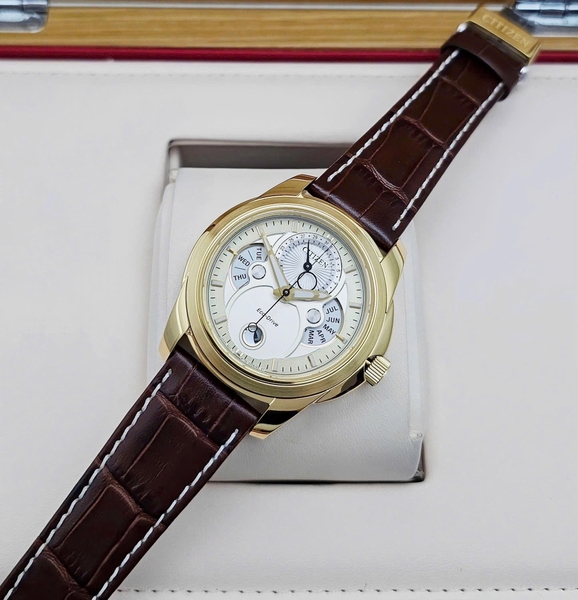 Citizen Quartz Eco-Drive Calendrier Moon Phase Gold BU0082-06P