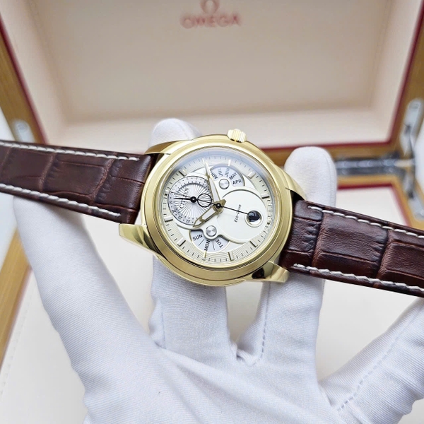  Citizen Quartz Eco-Drive Calendrier Moon Phase Gold BU0082-06P