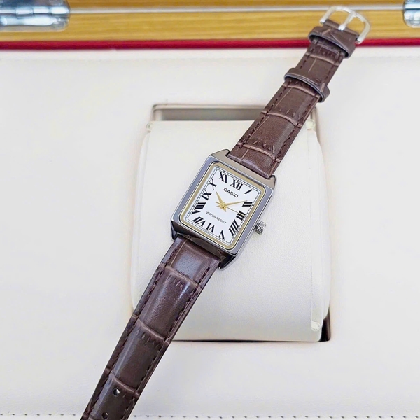 Casio Quartz LTP-V007L-7B2UDF