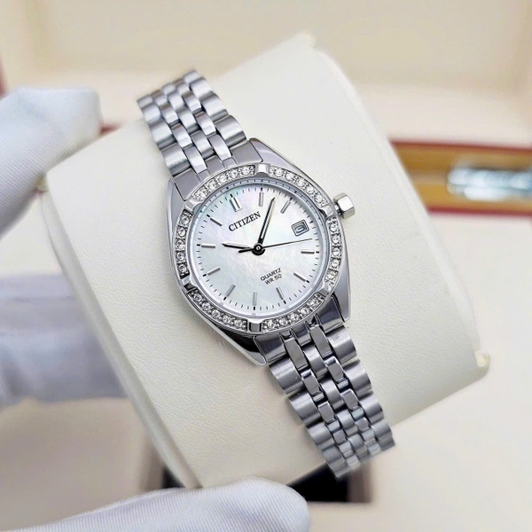  Citizen Quartz EU6060-55D Dây Thép Trắng Mặt Trắng Khảm Trai