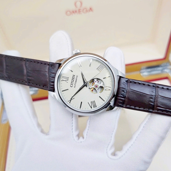 Citizen Automatic Open Heart NH9130-17A Dây Da Nâu Mặt Beige