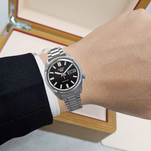  Seiko Automatic 5 Sports SRPK89K1 ( SRPK89J1 )