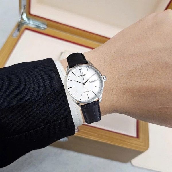 Citizen Automatic NH8350-08B Dây Da Vỏ Trắng Mặt Trắng Hiện Đại