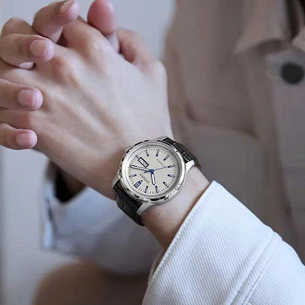  Citizen Automatic NH8400-10A