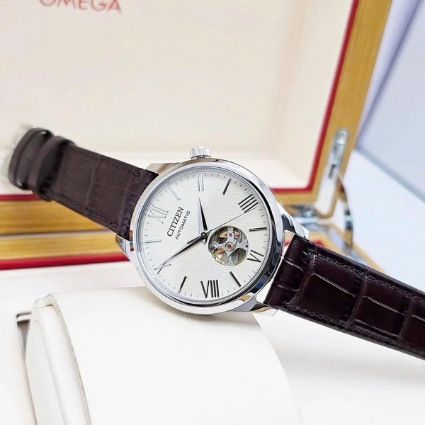Citizen Automatic Open Heart NH9130-17A Dây Da Nâu Mặt Beige