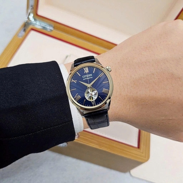 Citizen Automatic Mechanical Open Heart NH9136-02L