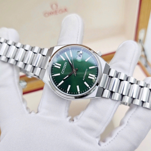 Unisex Citizen Automatic Tsuyosa 37mm Green NJ0200-50X
