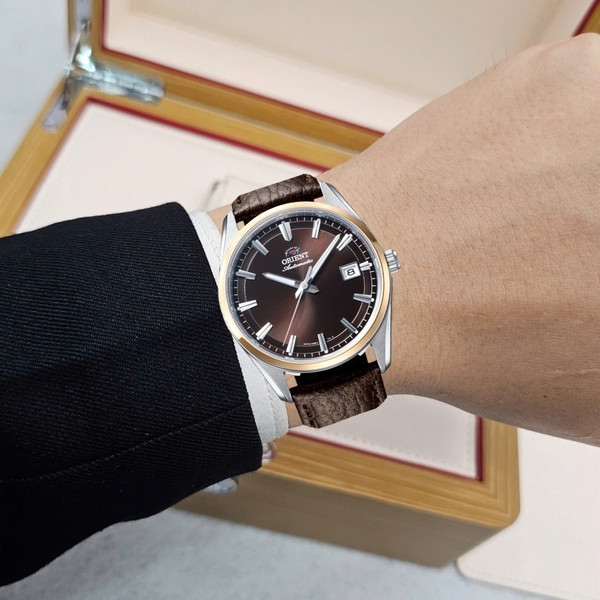 Orient Automatic Stretto Date RA-AC0R03Y30B ( RA-AC0R03Y )