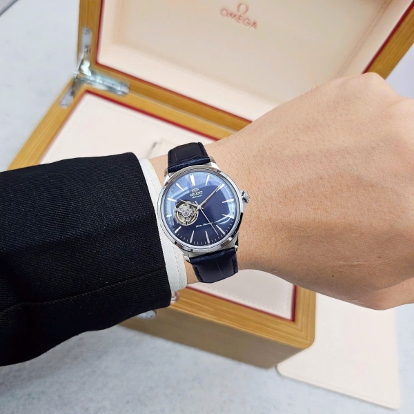 Orient Automatic Bambino Open Heart RA-AG0005L30B ( RA-AG0005L10B ) ( RA-AG0005L )