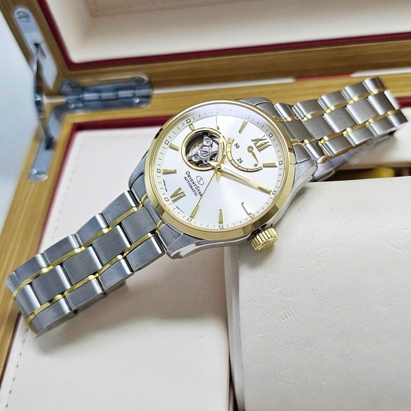 Orient Star Automatic Open Heart RE-AT0004S00Z ( RE-AT0004S00B )