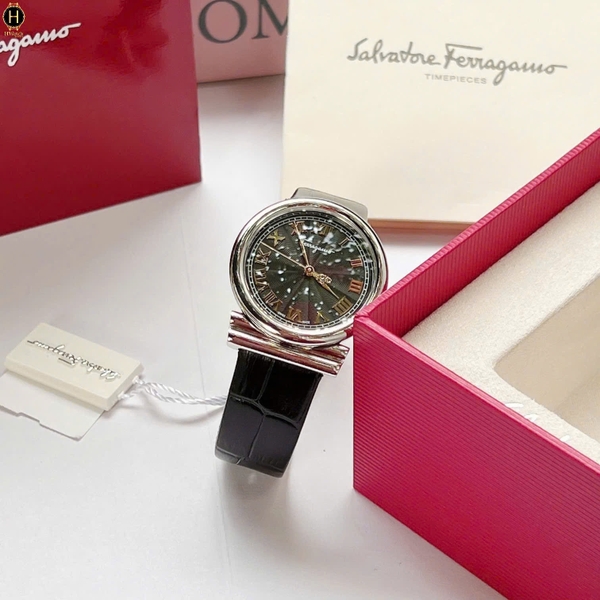 Salvatore Ferragamo Quartz Gancini SFUF00621